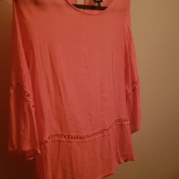 Sheer Salmon pink blouse size L - Picture 4 of 4